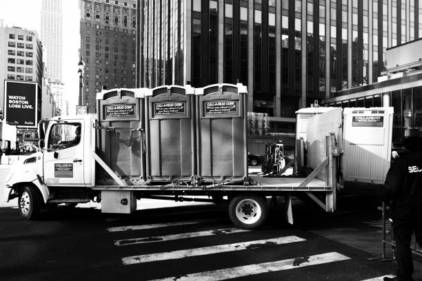 Best Porta potty delivery and setup  in Lucasville, OH